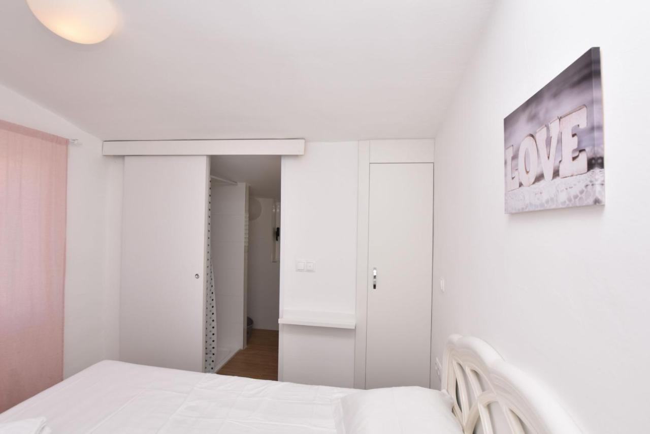 Apartment Nina Primosten
